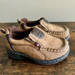Oshkosh|‎ Boys Infant/Baby Brown  Leather Slip-On Loafers Shoes Size 6M